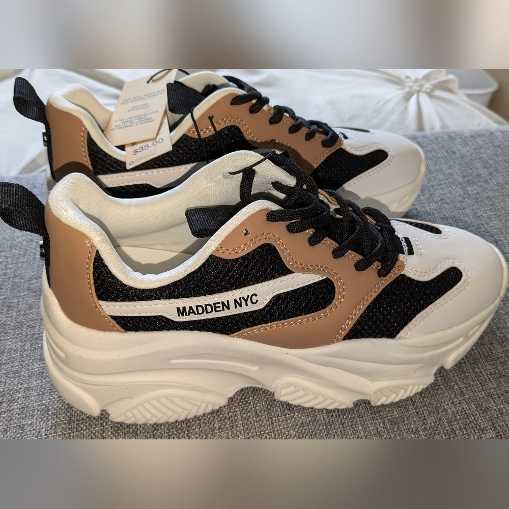 Madden NYC Women's Black and Tan Sneakers